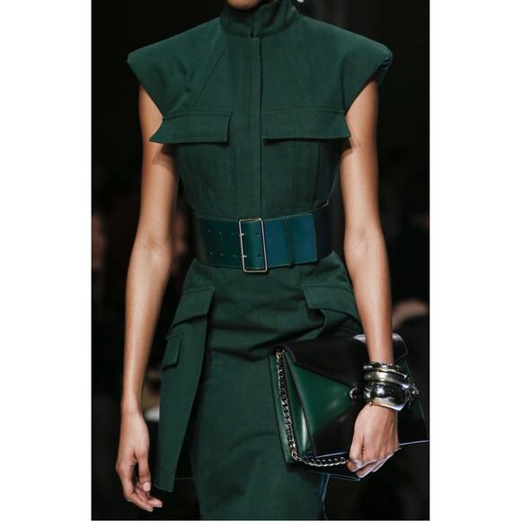 Alexander McQueen Fall Winter 18 Army Green Structured Midi Dress 38 Runway - Picture 2 of 13
